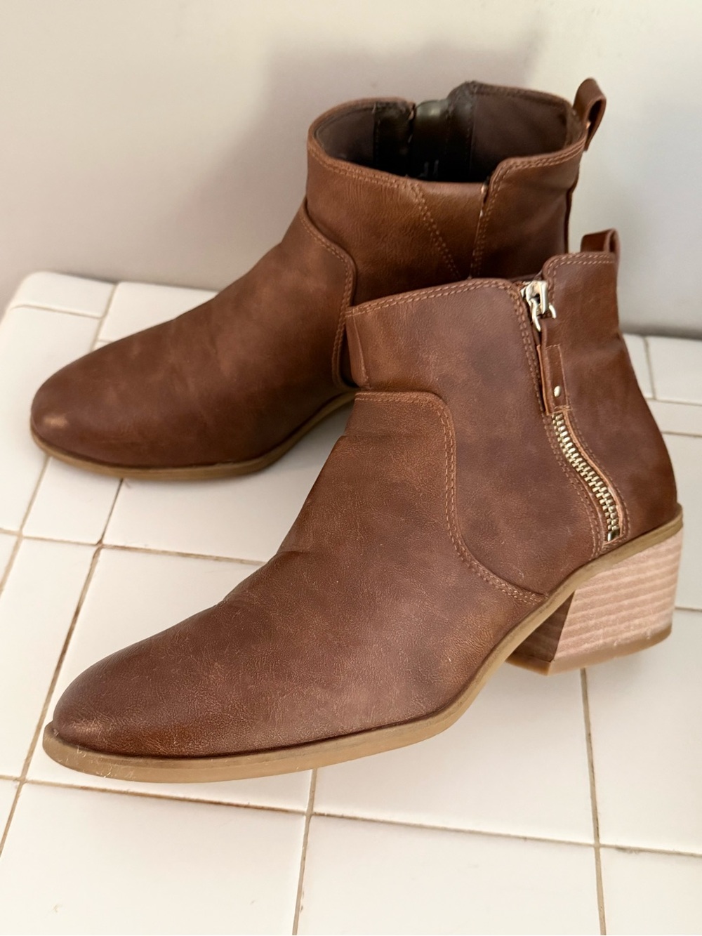 Dr. Scholl's Faux Leather Lawless Zip Block Heeled Ankle Boots Booties Shoes 8